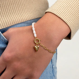 Lux Perlenarmband goldenem Herzchen